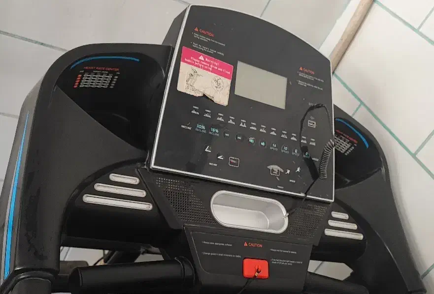 تردمیل نیمه حرفه ای مناسب برای باشگاه و منزل|تجهیزات ورزشی|شهرکرد, |دیوار