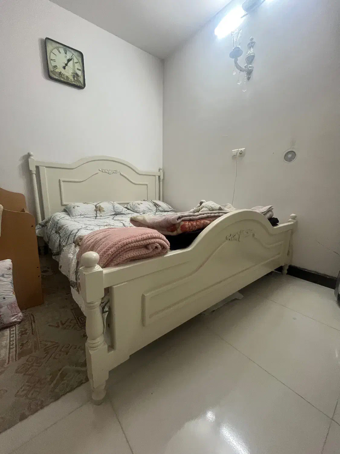 سرویس خواب کامل|تخت و سرویس خواب|قم, شاه سید علی|دیوار