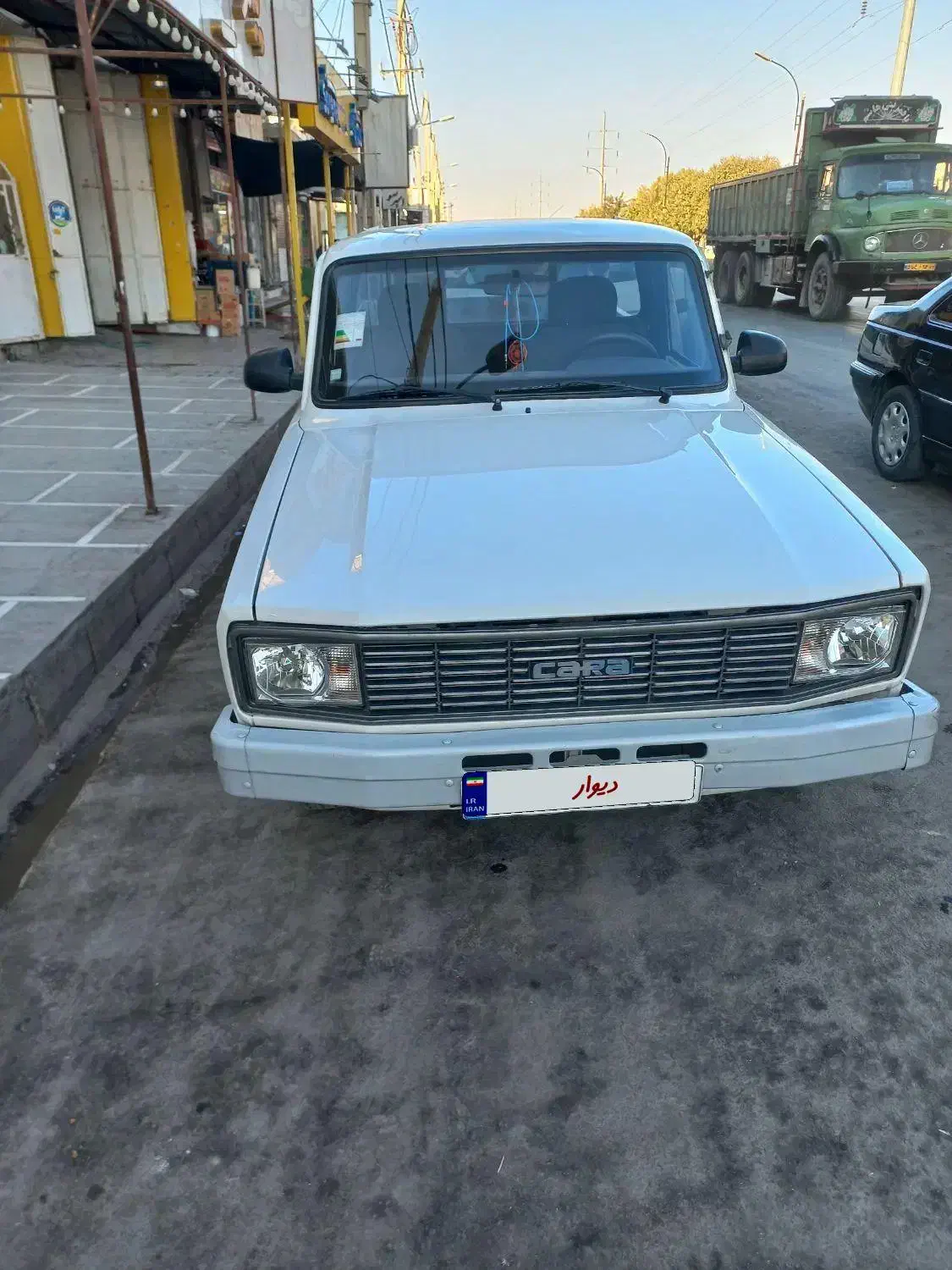 وانت کارا ۲۰۰۰|خودرو سواری و وانت|شیراز, فرگاز|دیوار