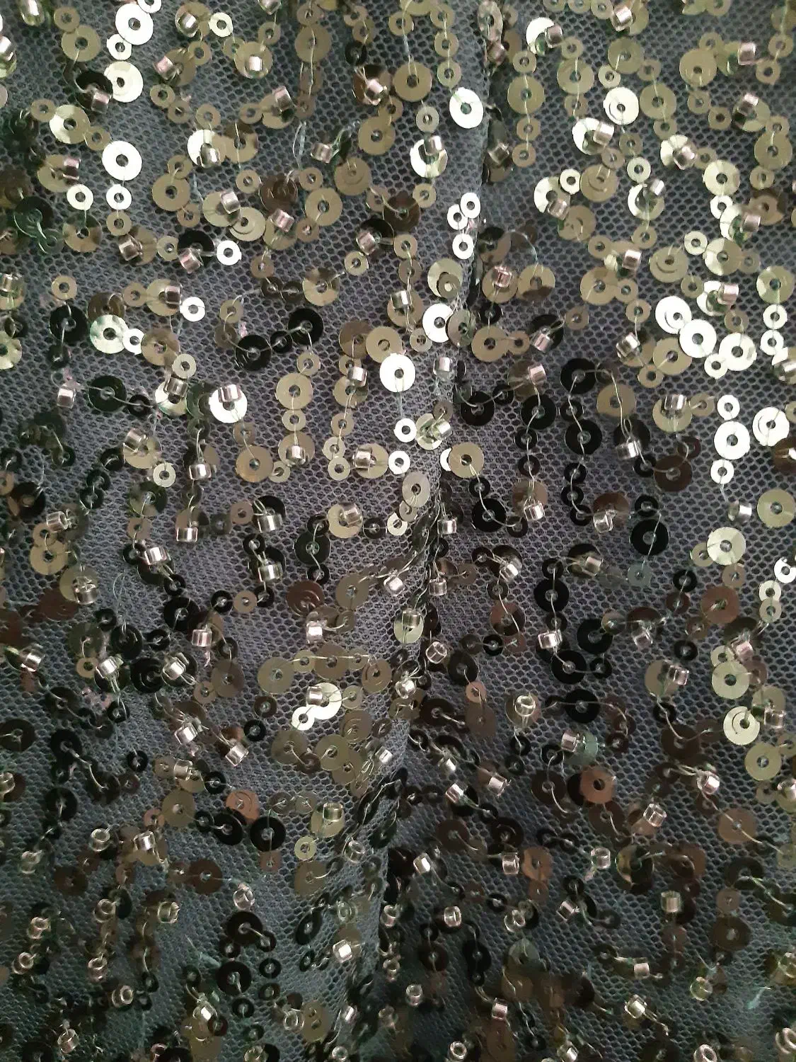 پیراهن|لباس|اردبیل, |دیوار