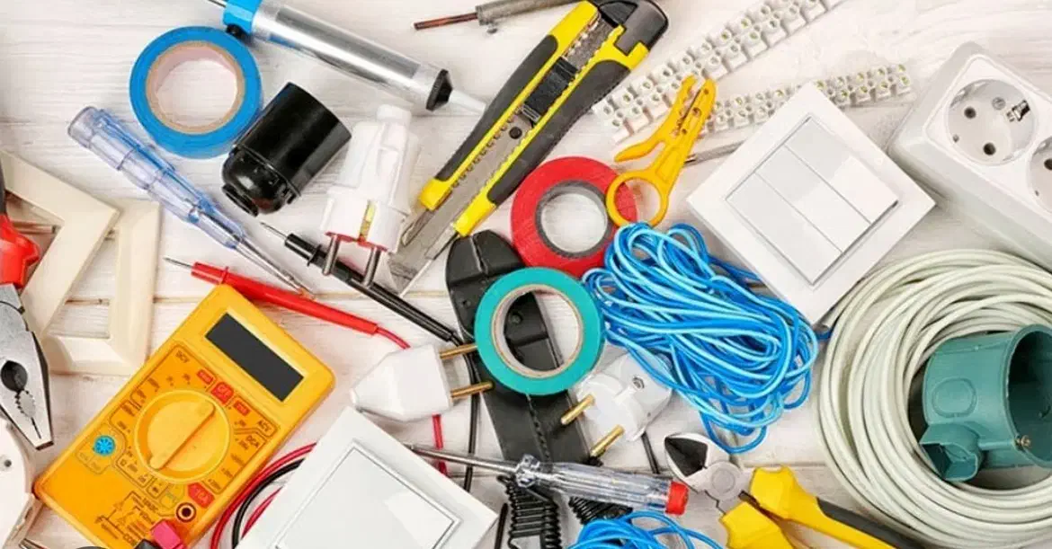 برق کار و لوله کشی ساختمان|خدمات پیشه و مهارت|سیرجان, |دیوار