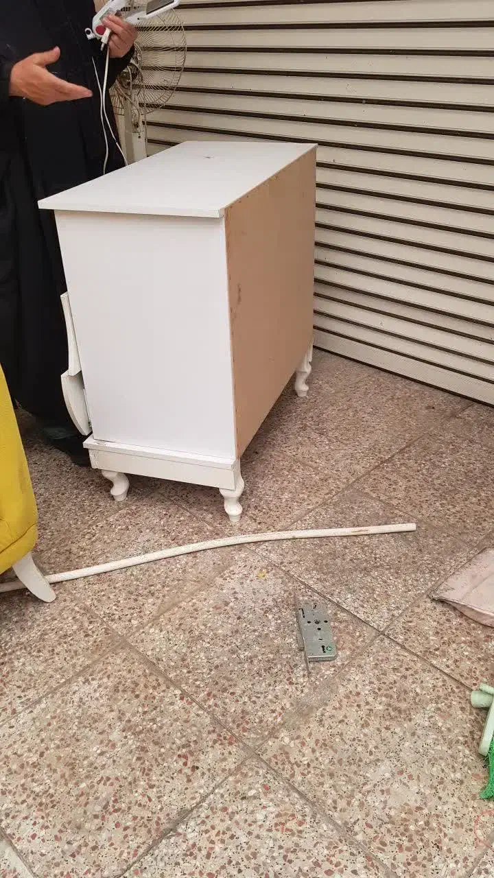 میز و آینه|مبلمان خانگی و میز عسلی|قم, پردیسان|دیوار