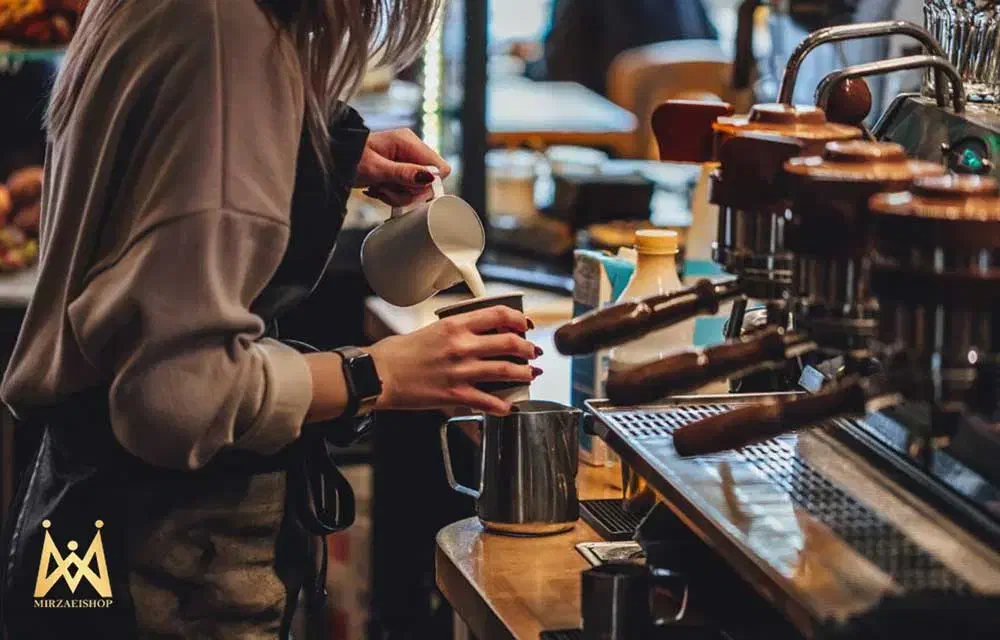 استخدام باریستا خانم|استخدام خدمات فروشگاه و رستوران|نجفآباد, منتظری شمالی|دیوار