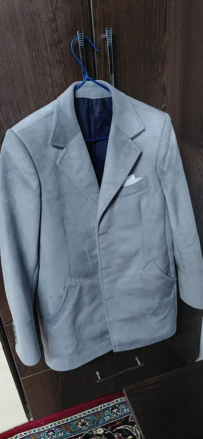 کت تک دوخته شده|لباس|تاکستان, |دیوار