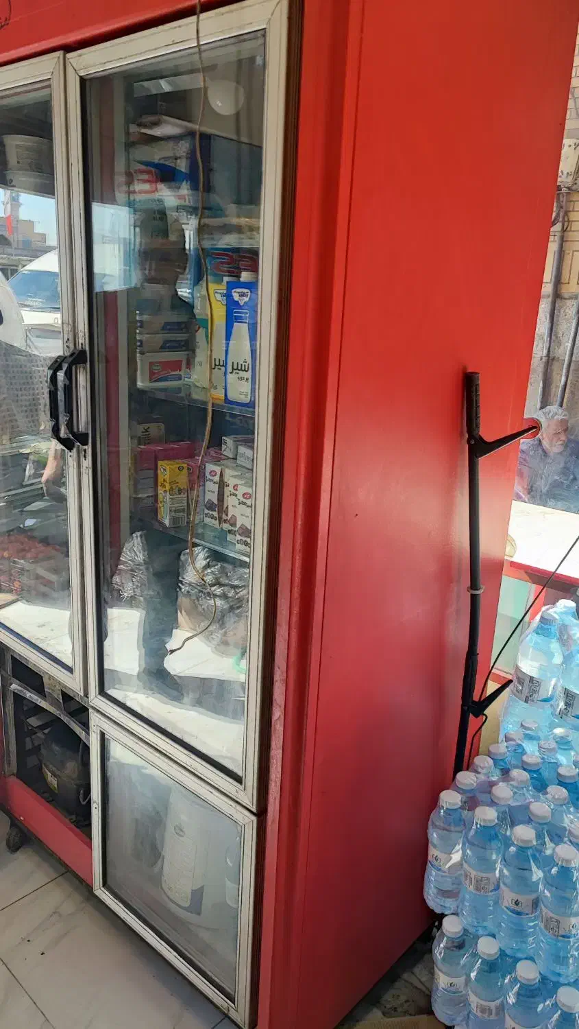 دو یخچال ویترینی ۳در ۲ در،و ایستاده سوپری|فروشگاه و مغازه|قم, قم نو|دیوار
