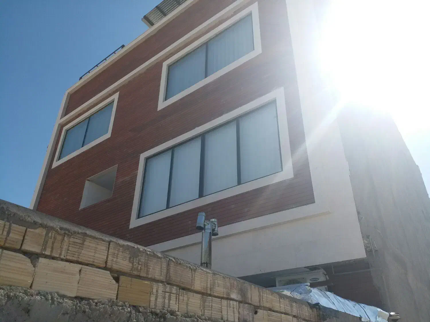 اجرای نمای ساختمان|خدمات پیشه و مهارت|لاهیجان, گلستان|دیوار