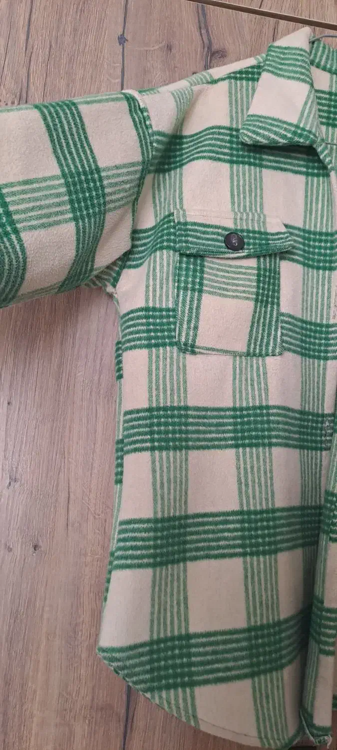 کت چهار خونه سبز و سویشرت و شلوار|لباس|پردیس, فاز ۸|دیوار