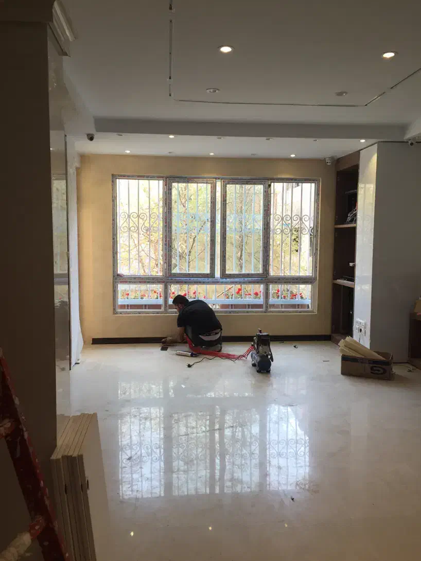 محدوده بهارستان نیروی آقا یا خانم جهت بسته بندی|استخدام خدمات فروشگاه و رستوران|تهران, بهارستان|دیوار