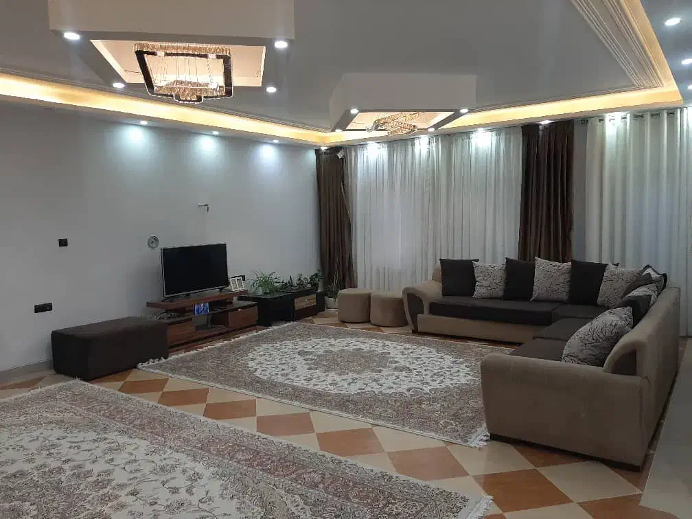 فروش آپارتمان لوکس ۲ خواب جنوبی|فروش آپارتمان|صدرا-فارس, فاز ۱|دیوار