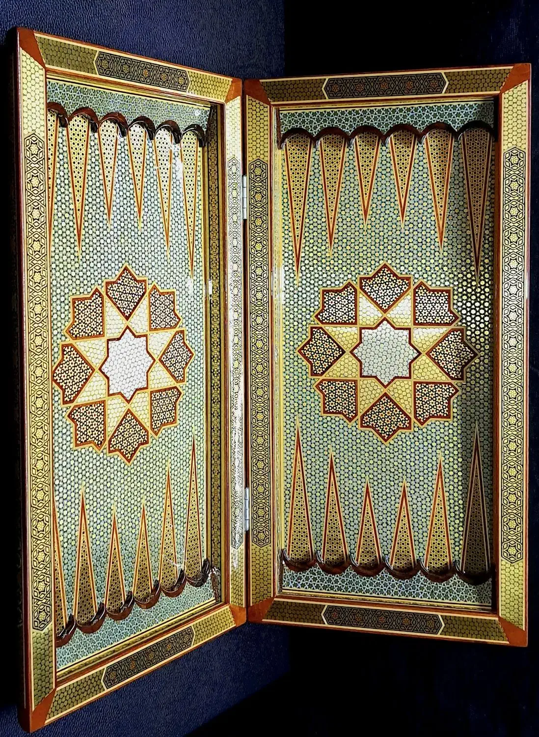 تخته نرد و صفحه شطرنج خاتم (ممتاز سلطنتی طلا کوب)|کلکسیون و سرگرمی|تهران, تهرانسر غربی|دیوار