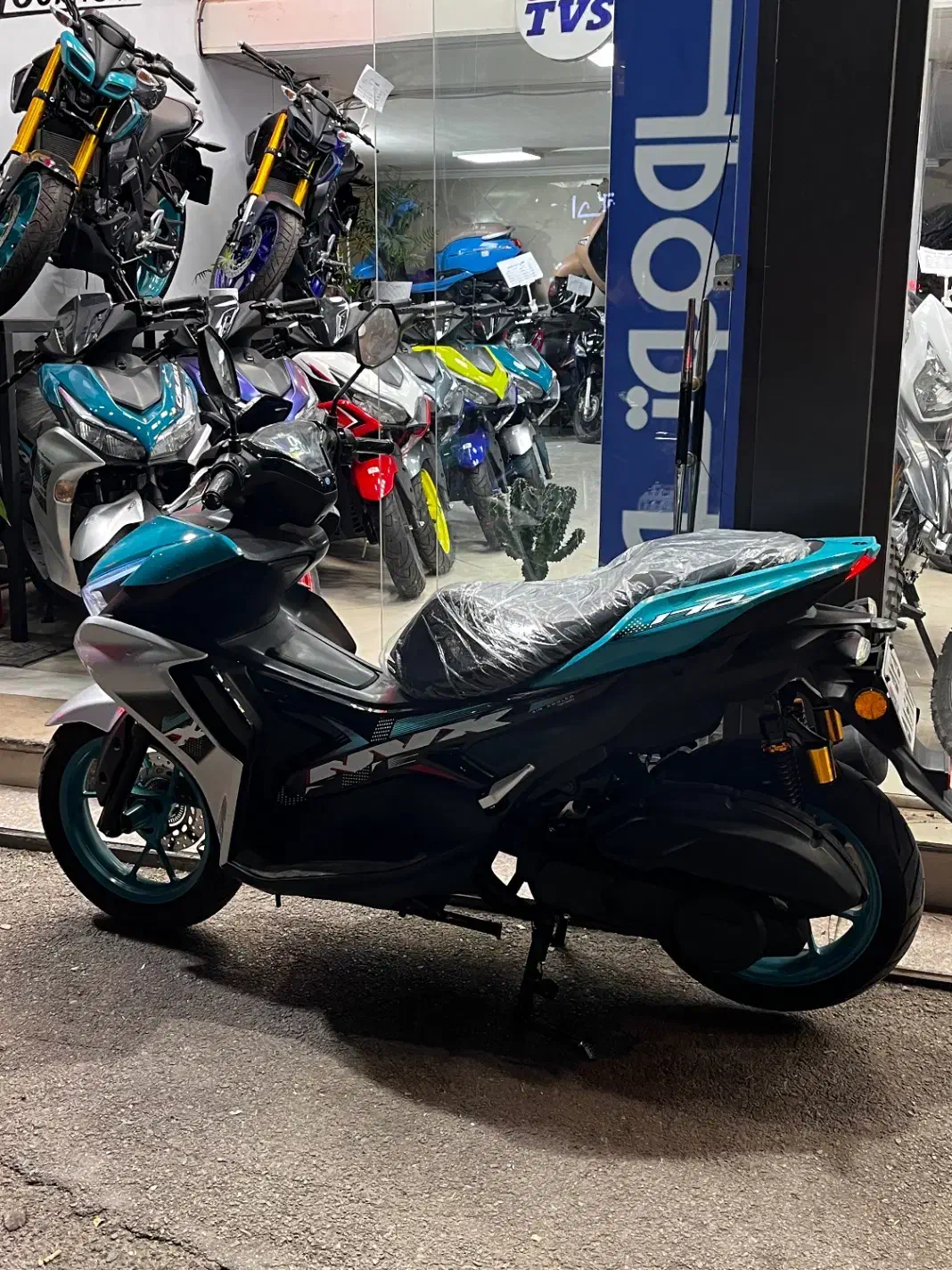 آیروکس در حد خشک|موتورسیکلت|قزوین, |دیوار