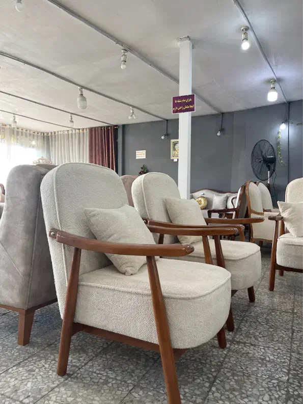 مینی مال نشیمن بزرگ|مبلمان خانگی و میز عسلی|رشت, ولکس|دیوار