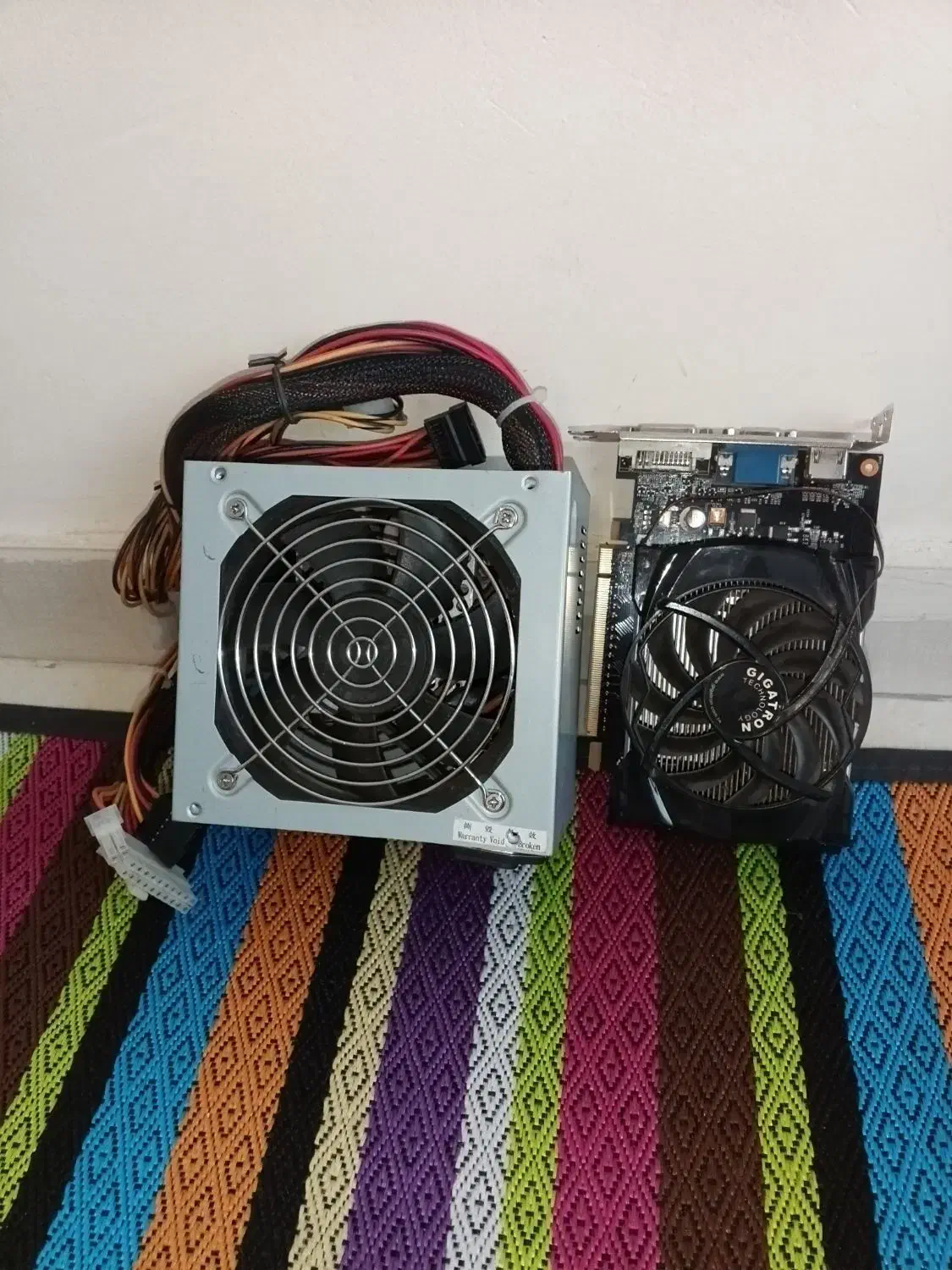 مادربورد اصل و یه فن کویل کامپیوتر اصل|قطعات و لوازم جانبی رایانه|پرند, فاز ۵|دیوار