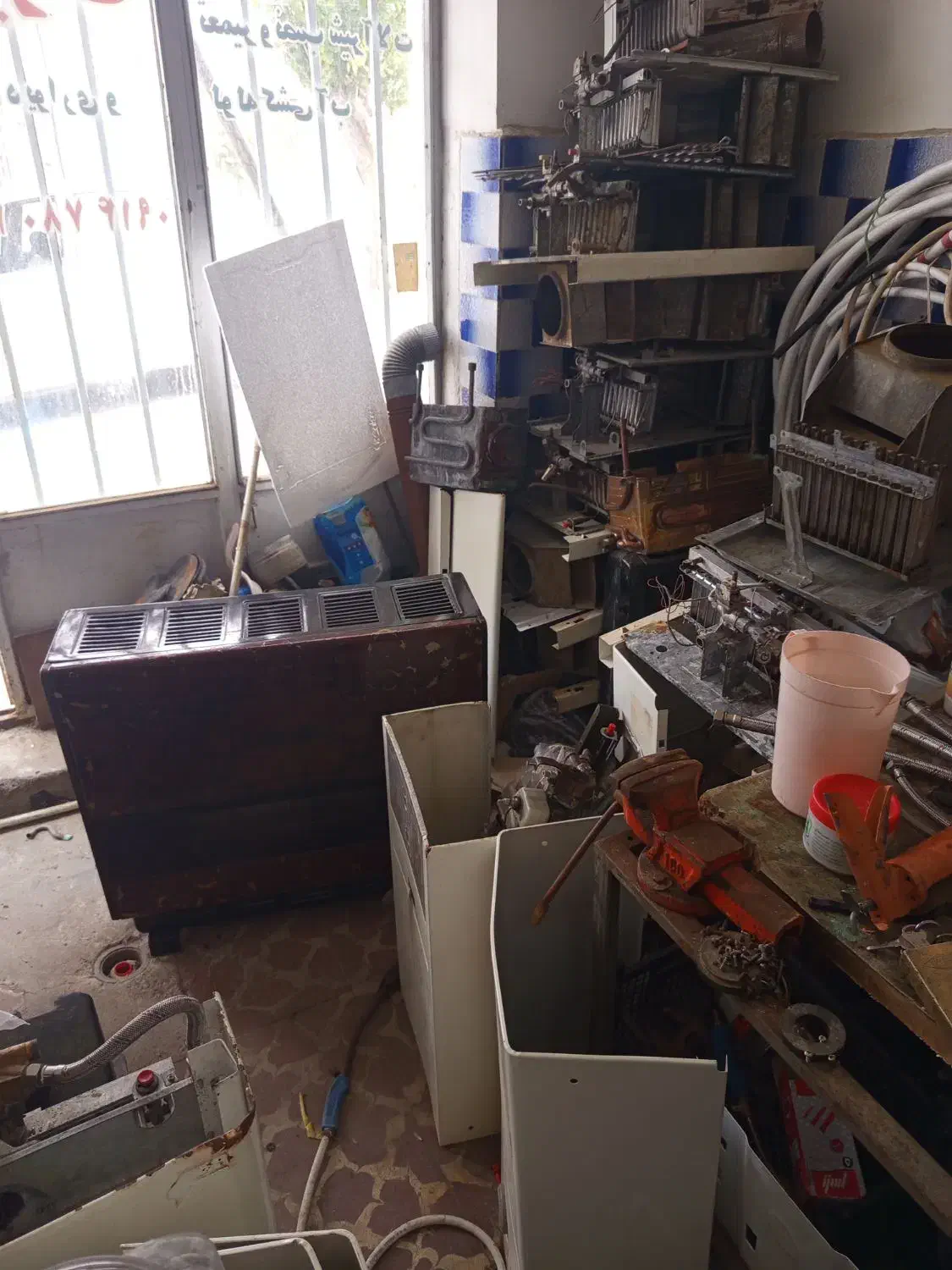 تعمیرات  بخاری و گرم کن|خدمات پیشه و مهارت|اهر, |دیوار