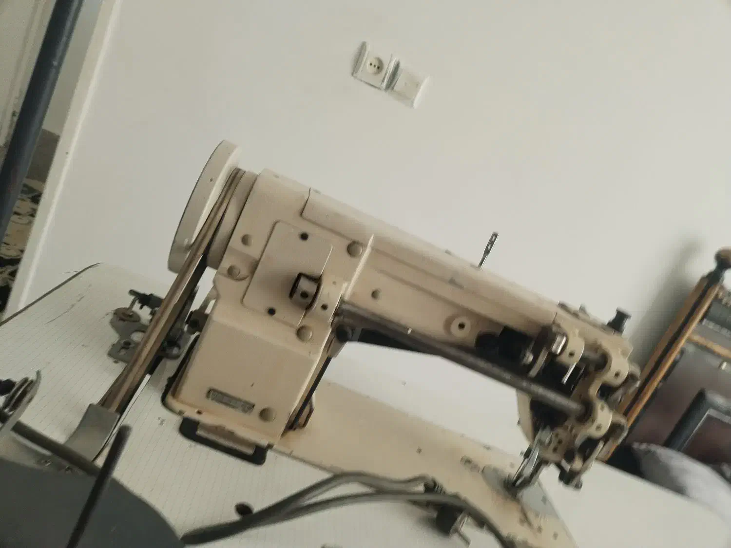 چرخ چرم دوز|چرخ خیاطی و ریسندگی|مشهد, امیرآباد|دیوار