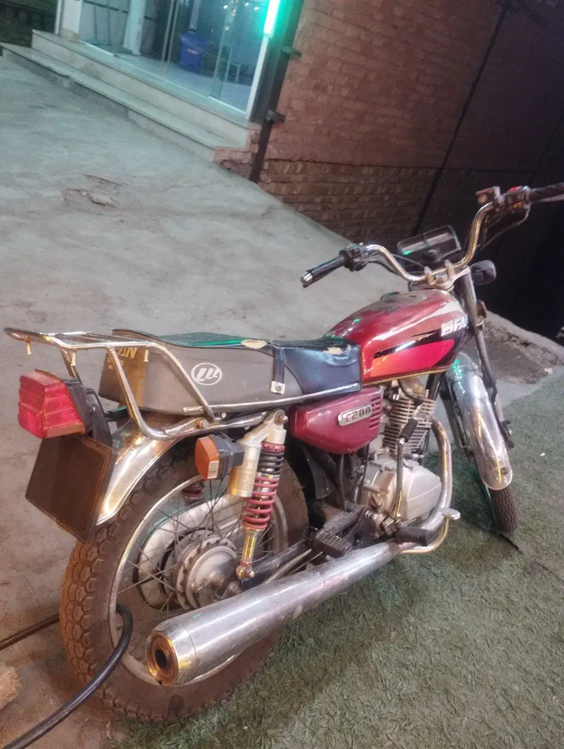 موتور ۲۰۰ccلیفان مدل ۹۵|موتورسیکلت|آبگرم, |دیوار