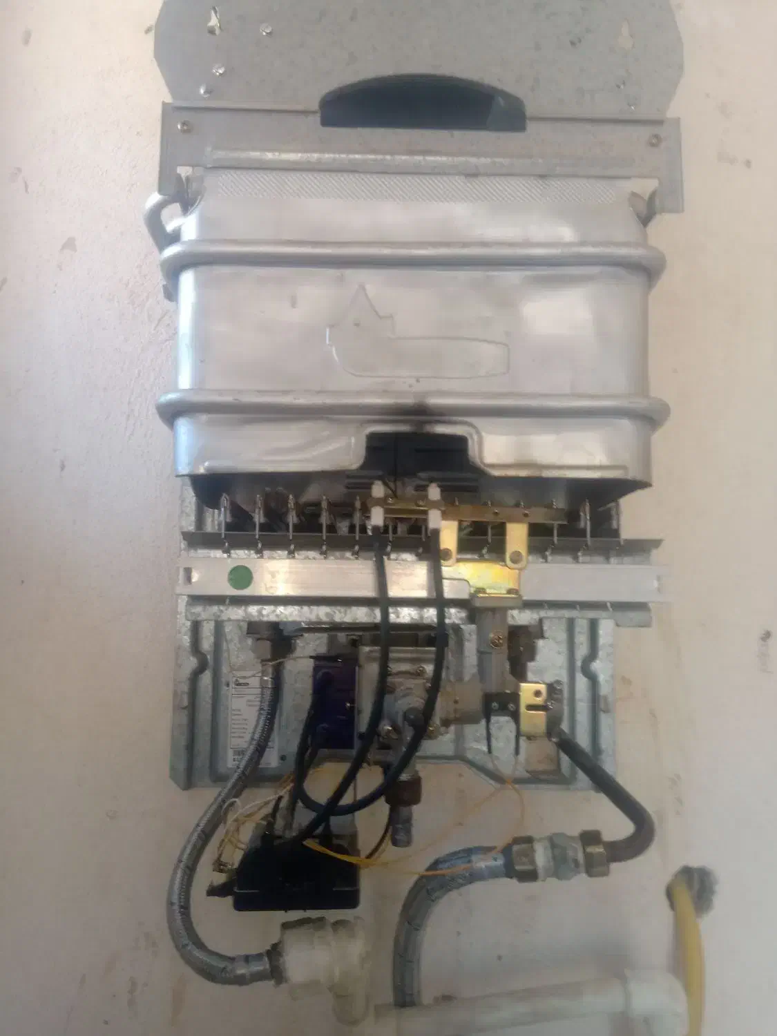 تعمیر ابگرمکن پمپ بخاری گاز صفحه ای|خدمات پیشه و مهارت|کرمان, |دیوار