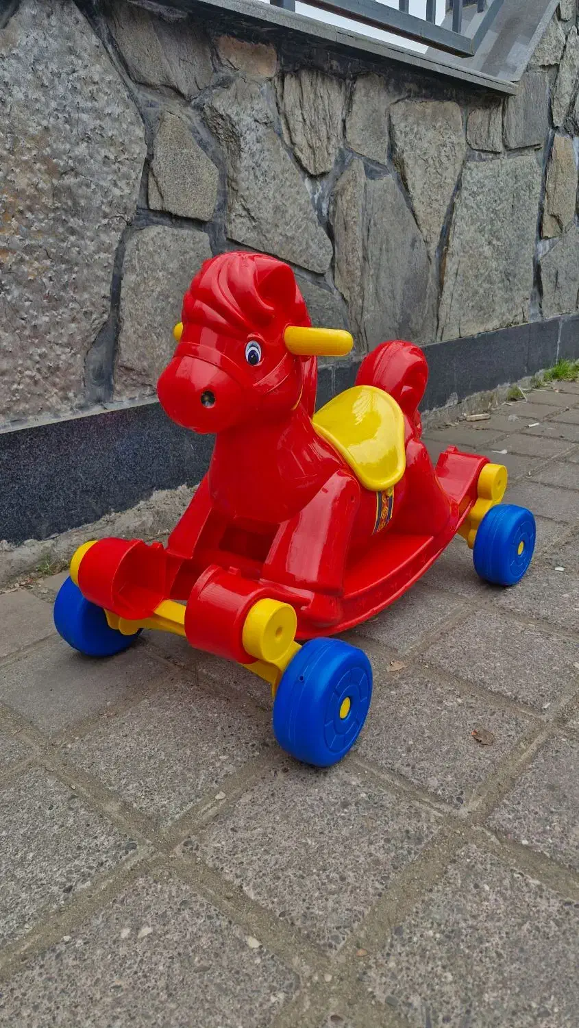 سه چرخه تاشو|اسباببازی|رشت, فلسطین|دیوار