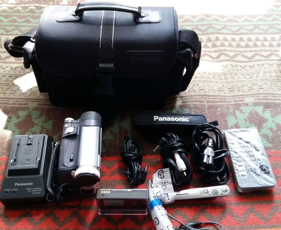 دوربین هندی کم پاناسونیک|دوربین عکاسی و فیلمبرداری|تهران, هاشمی|دیوار