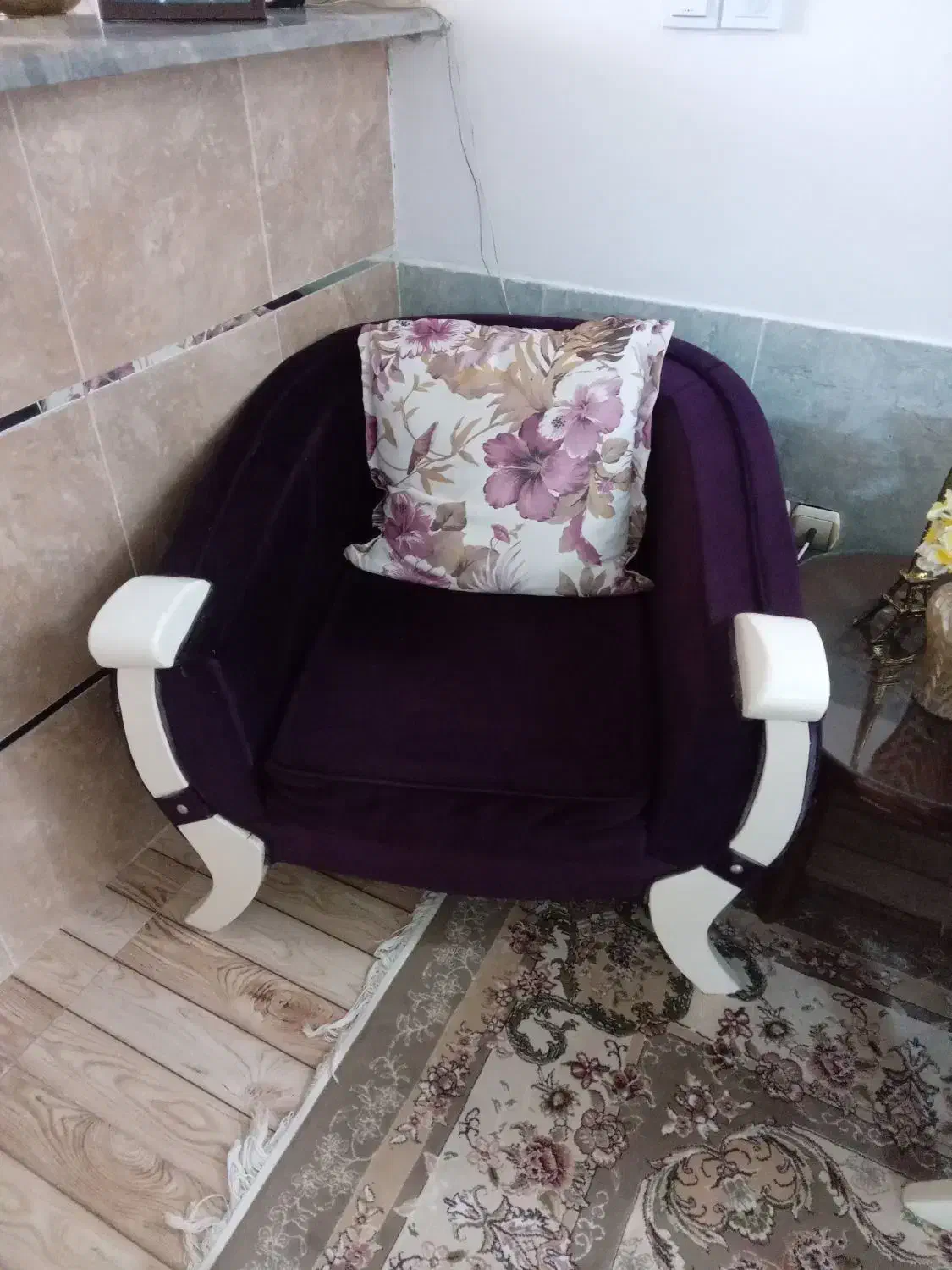 راحتی ۷ نفره.|مبلمان خانگی و میز عسلی|ورامین, خیر آباد|دیوار