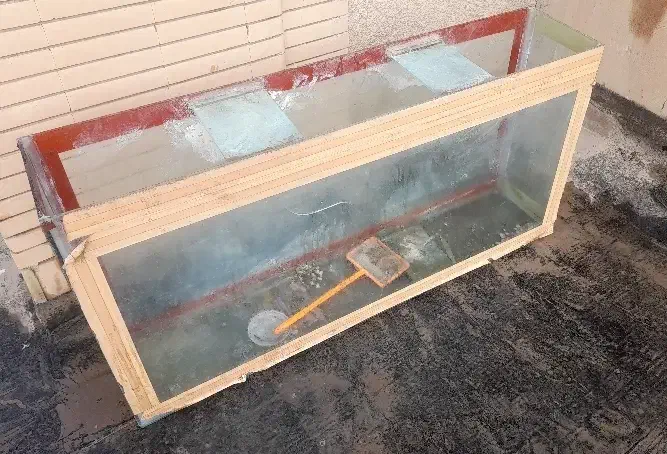 آکواریوم بزرگ|ماهی|بیرجند, |دیوار