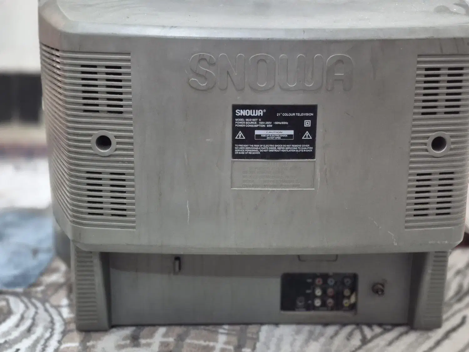 تلویزیون سامسونگ 21 اینچ رنگی در حد نو|تلویزیون و پروژکتور|کوه چنار, |دیوار