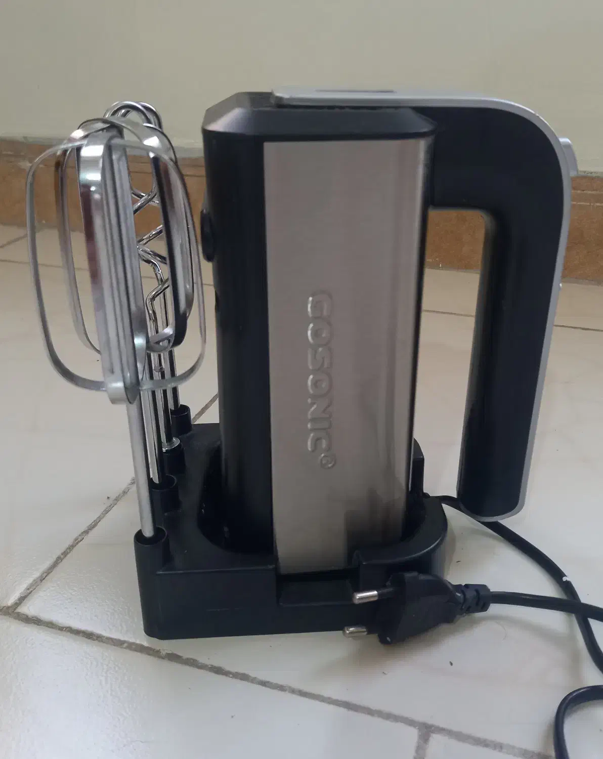 همزن برقی مارک گوسنیک|سایر لوازم برقی|رودهن, |دیوار