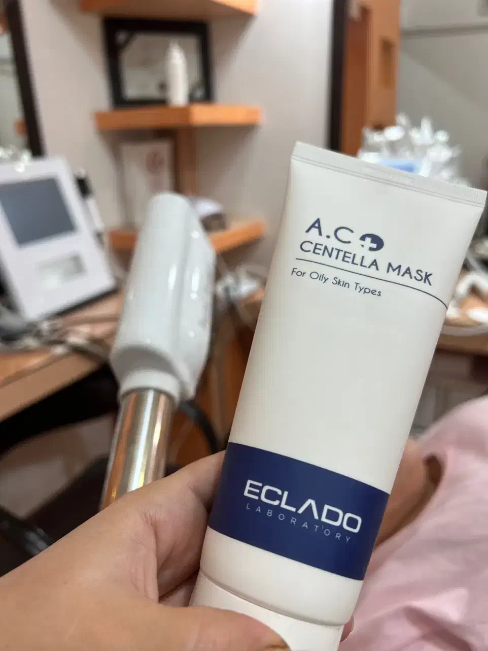 فیشیال پوست برای پاییز|خدمات آرایشگری و زیبایی|سیرجان, |دیوار