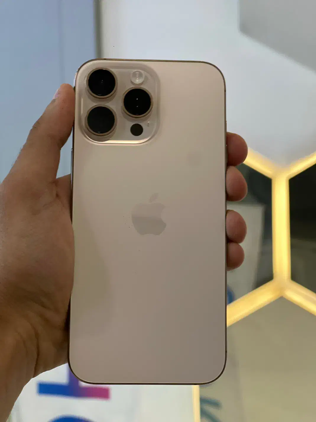 iPhone 16 Pro Max - 256g zaa|موبایل|قم, عمار یاسر|دیوار