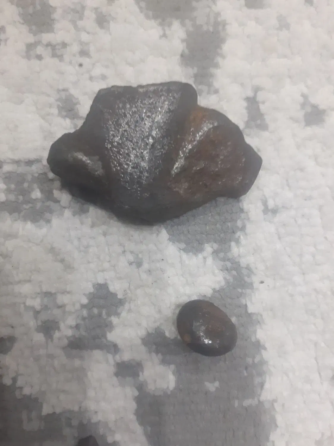 شهاب سنگ اهنی قمری|بدلیجات|پاکدشت, پاکدشت (مامازند)|دیوار