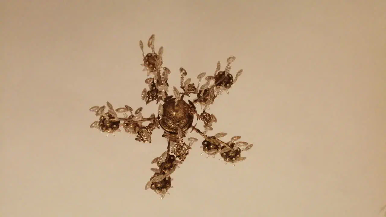 فروش لوستر در حد نو|لوستر و چراغ آویز|اسلام‌شهر, شهرک مفیدی|دیوار