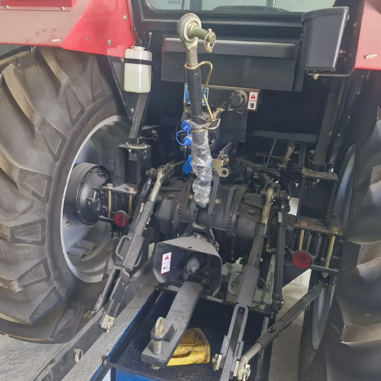 تراکتور ۳۹۹ جفت کابین دار شرکتی|خودرو سنگین|فریمان, |دیوار