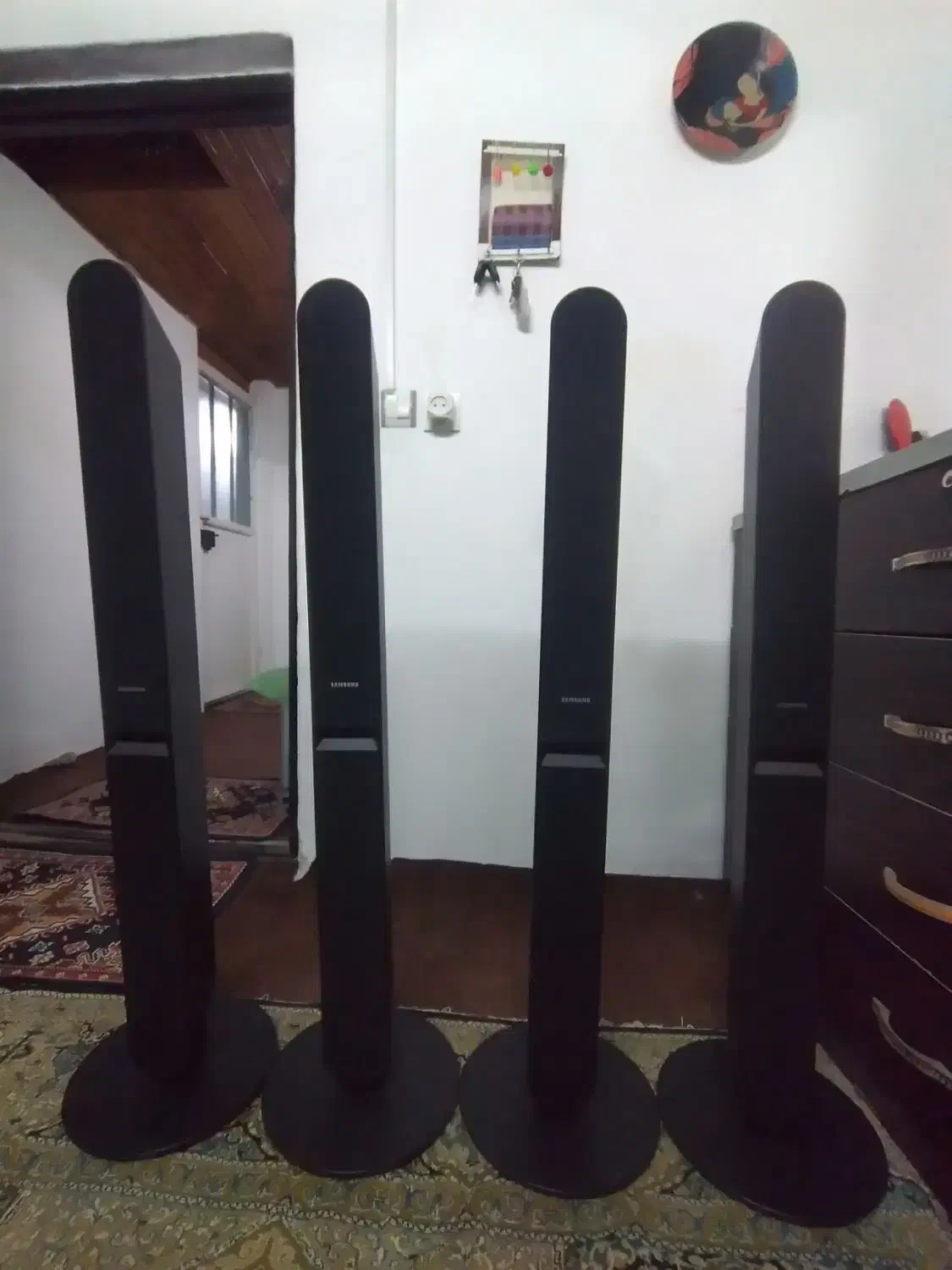 باند خانگی تلویزیون|سیستم صوتی خانگی|پره‌سر, |دیوار