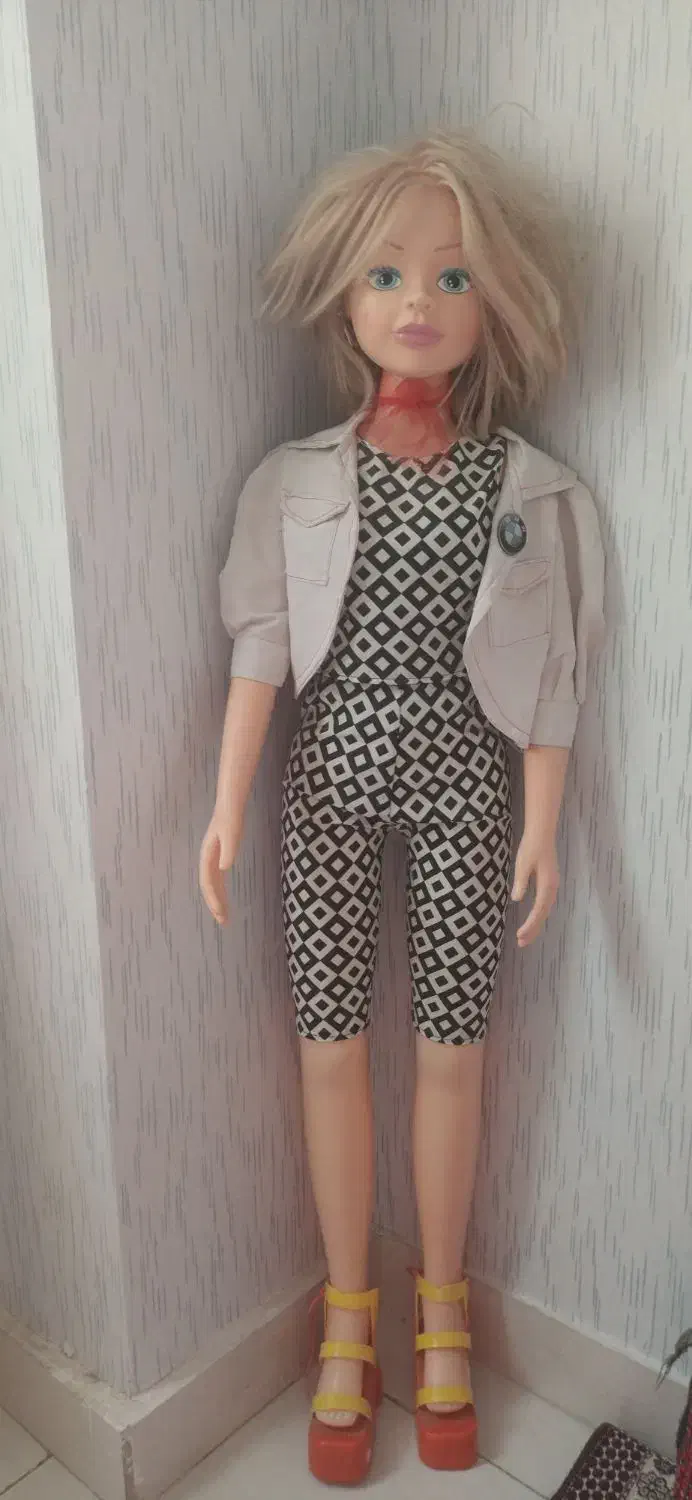 عروسک بزرگ چشم آبی|اسباببازی بچه|تهران, امام زاده عبدالله|دیوار