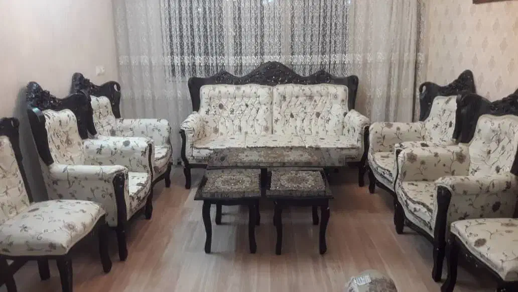 مبل سلطنتی ۹ نفره با پیراهن مبل|مبلمان خانگی و میز عسلی|قزوین, |دیوار