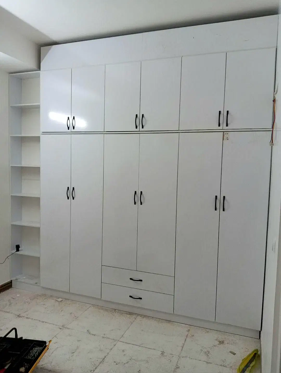 کمد لباس و رخت خواب/ثابت و متحرک|جاکفشی، کمد، دراور|رشت, نظری|دیوار