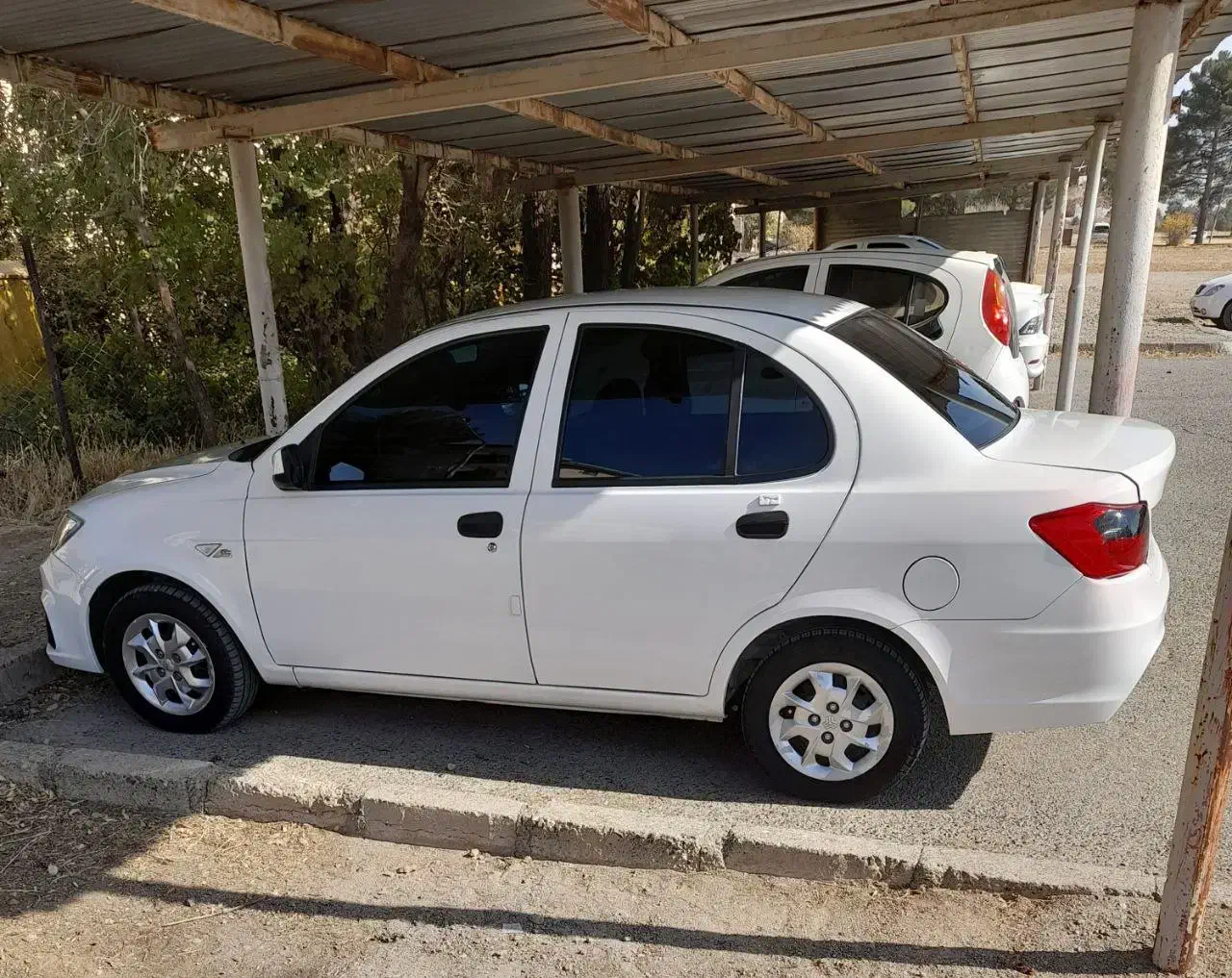 ساینا S مدل 1402|خودرو سواری و وانت|بروجرد, |دیوار