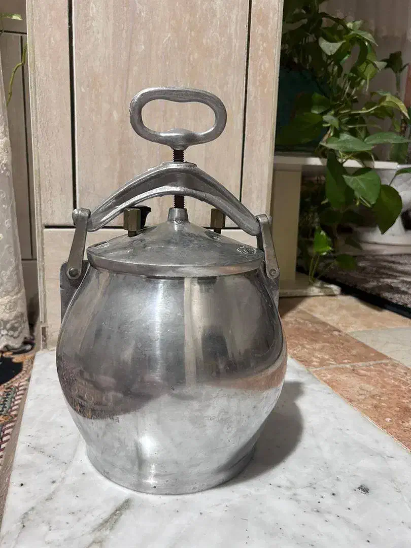 زود پز|ظروف پختوپز|لار, |دیوار