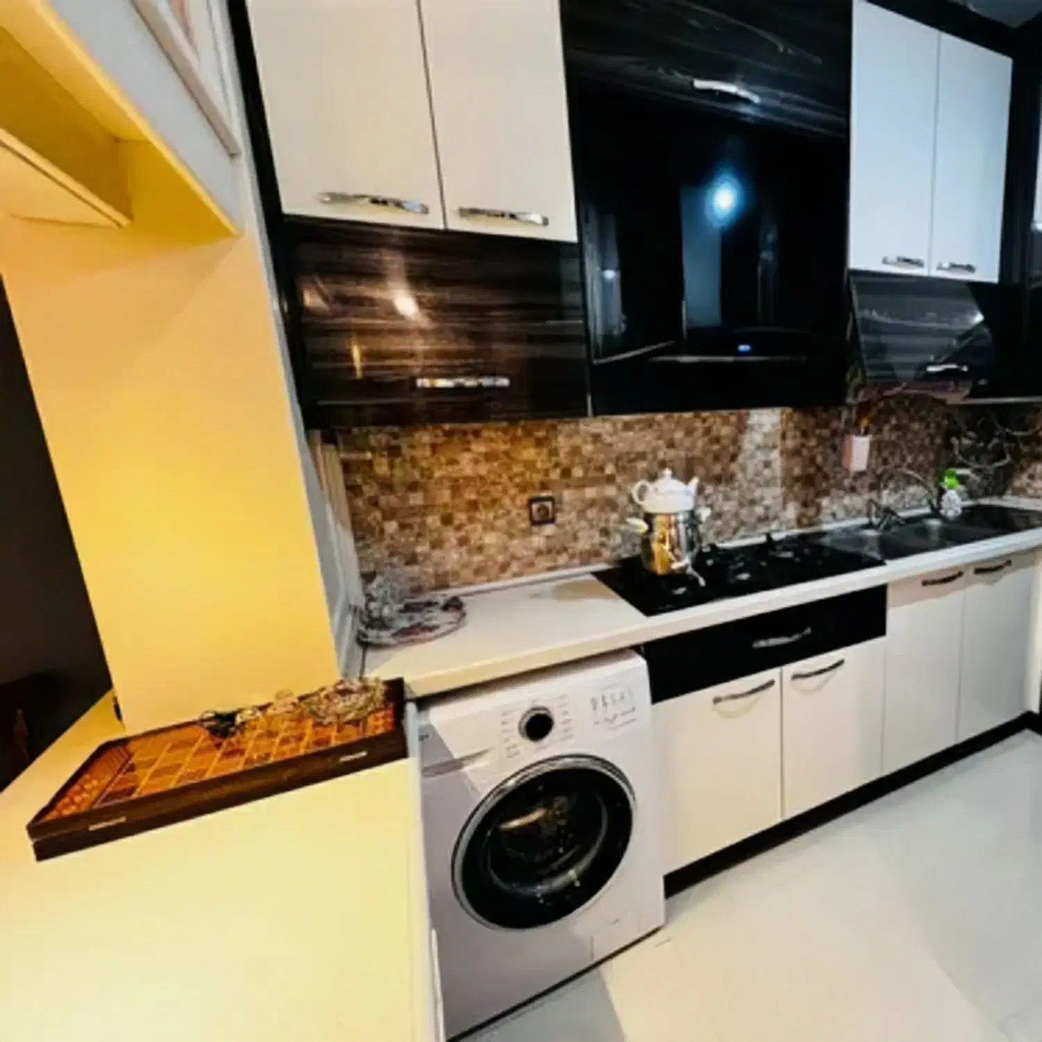 یکنفر بصورت همخانه پذیرش میشود - همخونه|اجارهٔ خانه و ویلا|مشهد, سپاد|دیوار