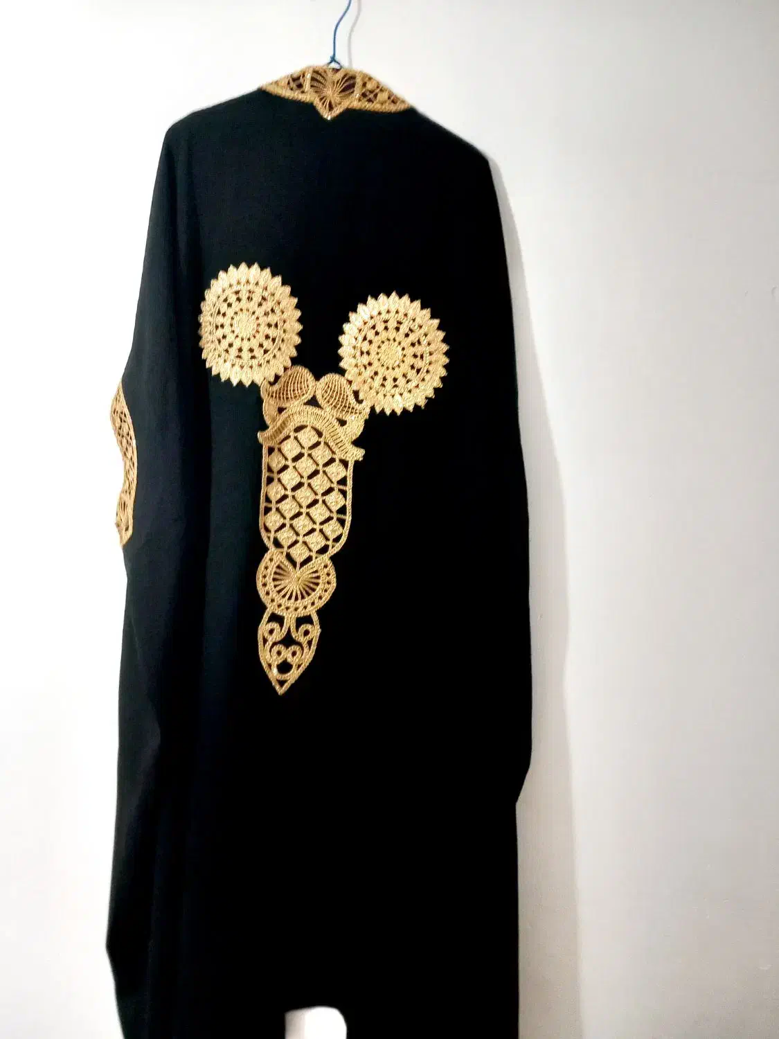 مانتو مجلسی|لباس|پیشوا, |دیوار