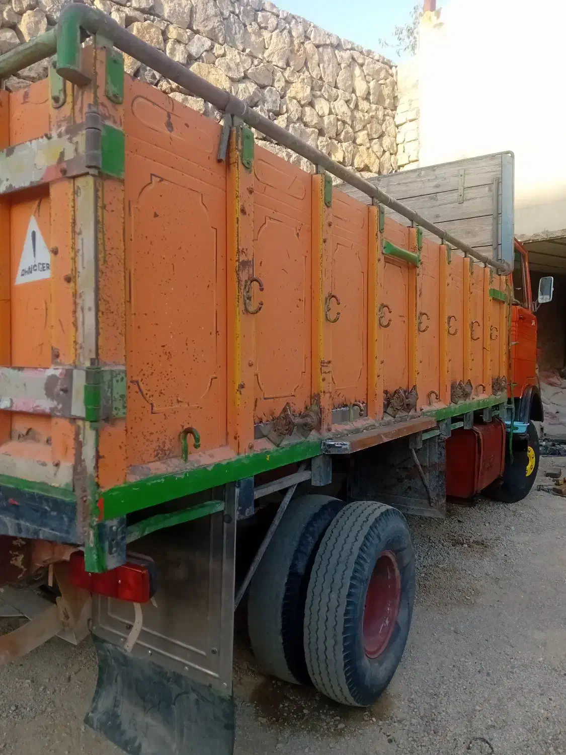اطاق عقب خاور چوب فلز|قطعات یدکی و لوازم جانبی|آبسرد, |دیوار