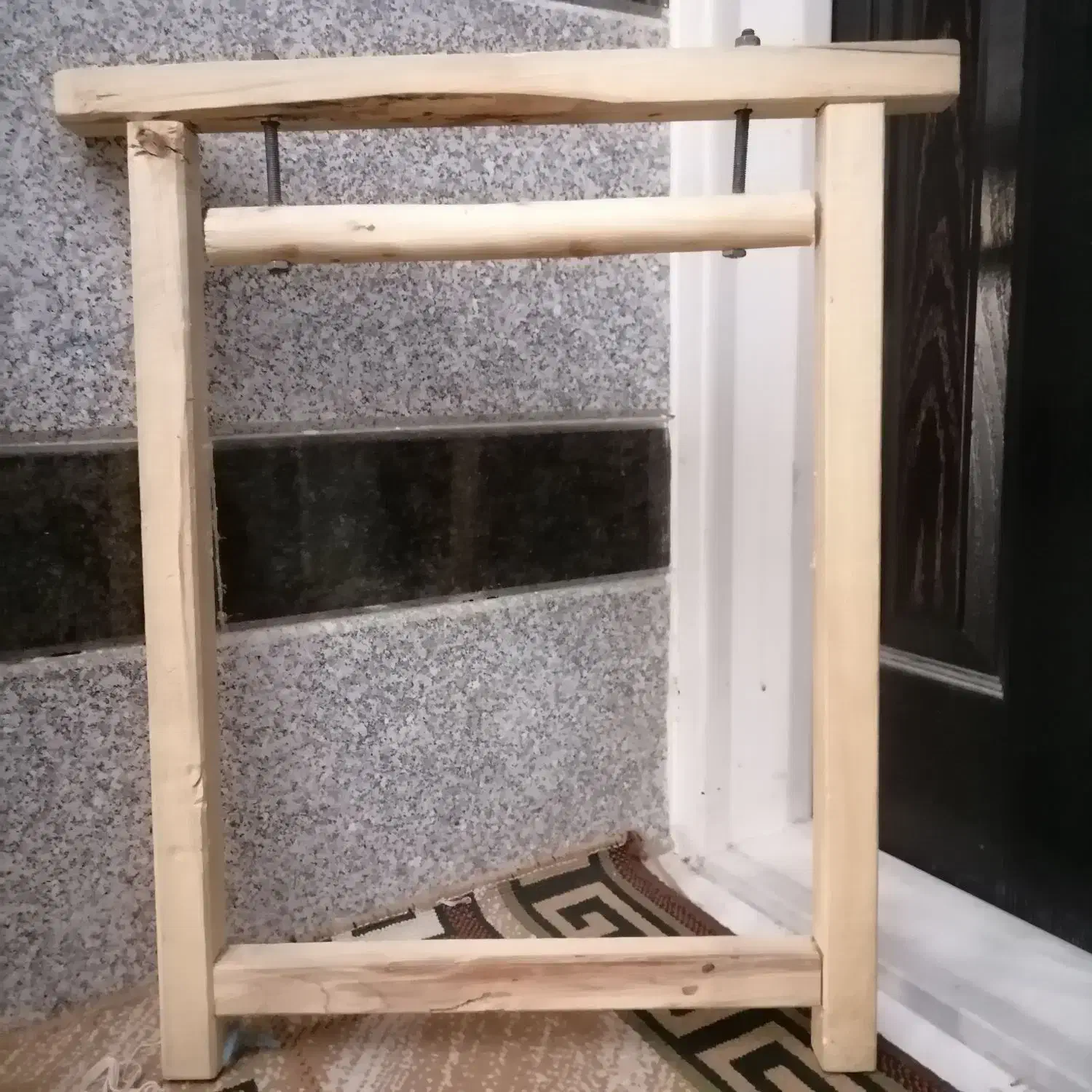 دار قالی|صنایع دستی و سایر لوازم تزئینی|قم, قلعه کامکار|دیوار