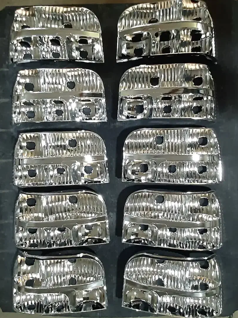 استخدام تعدادی کارگر ساده آقا و خانم|استخدام صنعتی، فنی، مهندسی|ورامین, خیر آباد|دیوار