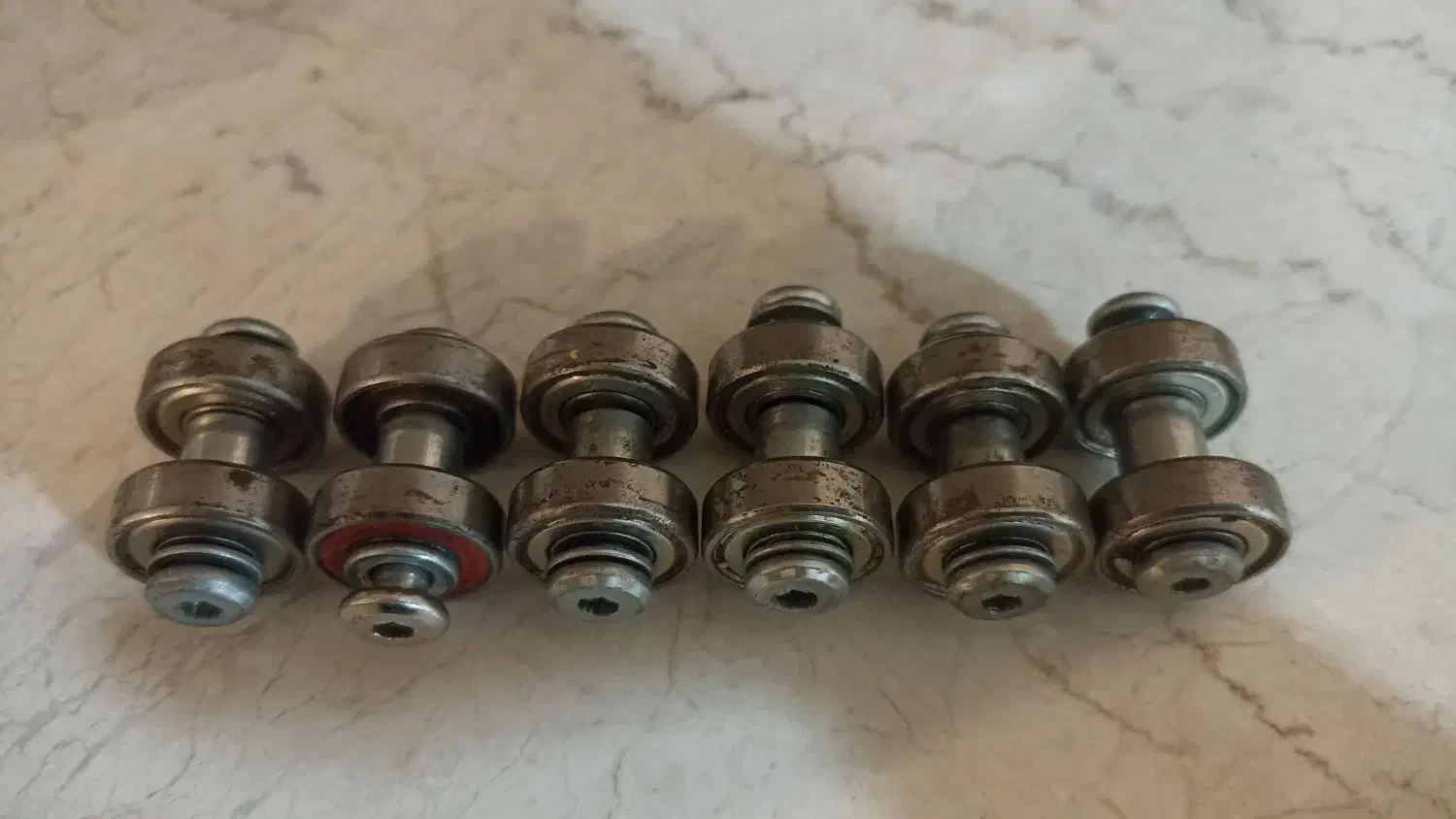 ۶عدد بلبرینگ اسکیت کامل به همراه پیچ و بوش|دوچرخه، اسکیت، اسکوتر|مشهد, بهاران|دیوار