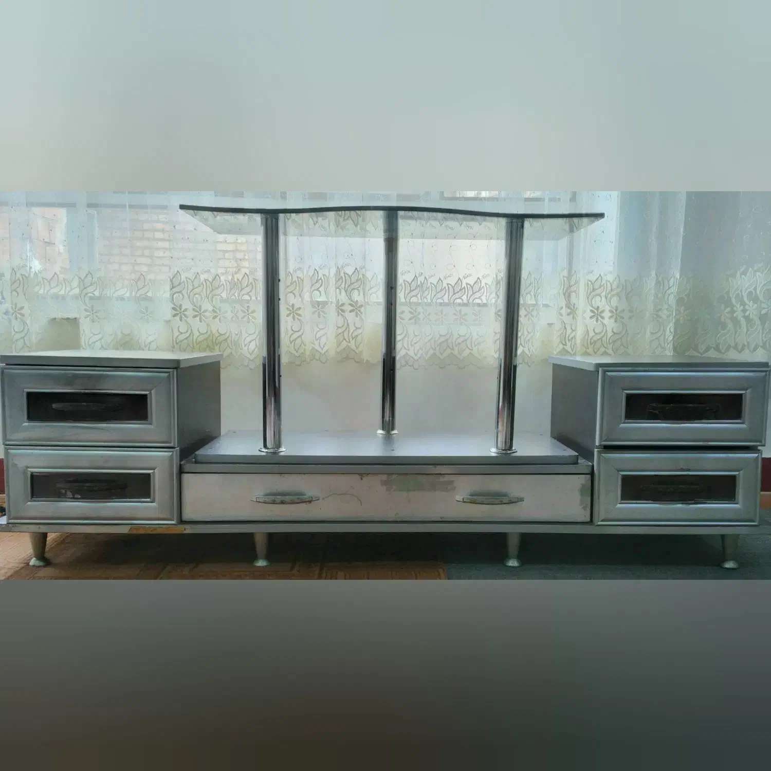 میز تلویزیون شیشه ای و چوبی|میز تلویزیون|مرند, |دیوار