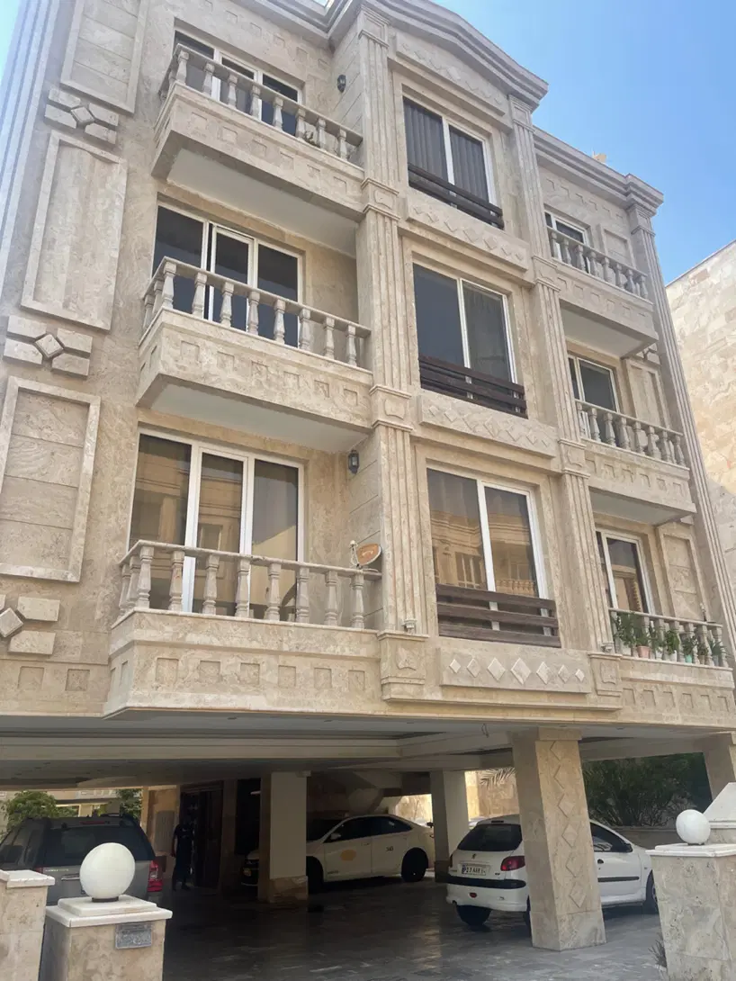 تصویر اصلی
