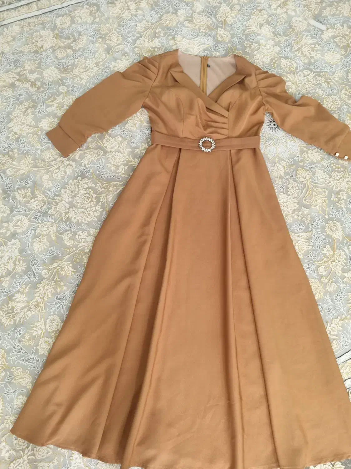 لباس عروسی|لباس|شوشتر, |دیوار