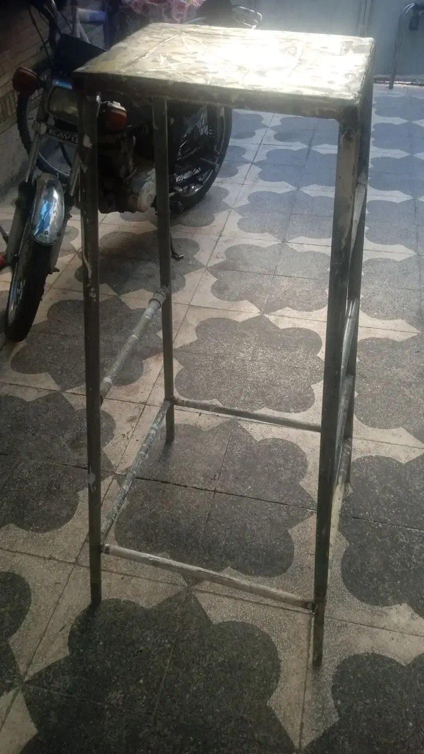 فروش چهار پایه آهنی|ابزارآلات|شیراز, شهرک سعدی|دیوار