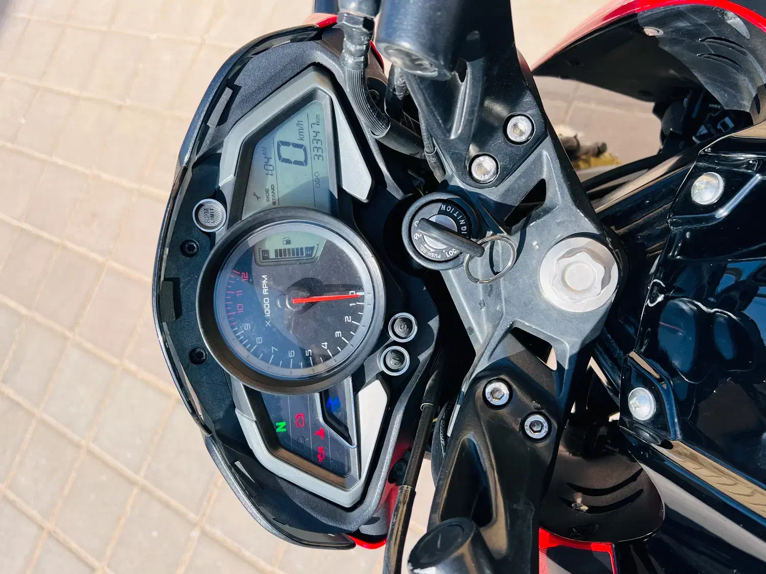 موتور|موتورسیکلت|کاشان, مفتح|دیوار