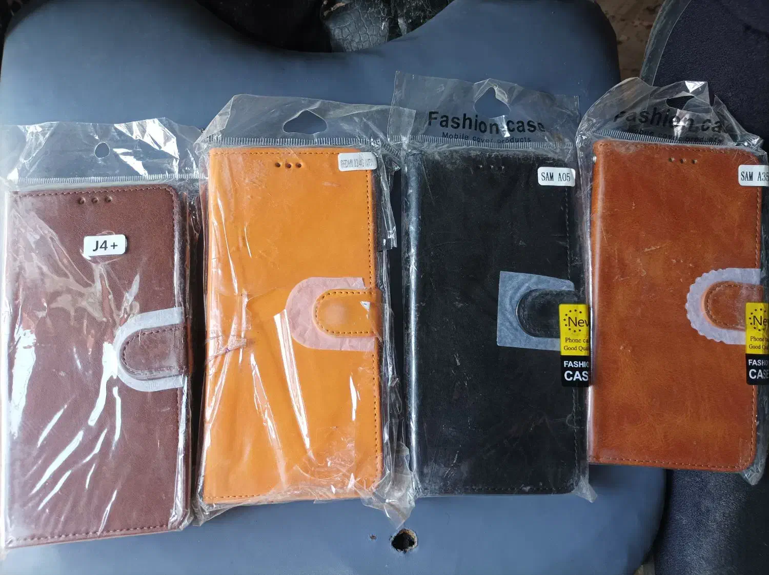 کیف گوشی موبایل نصف فاکتوربدلیل جمع کردن مغازه|لوازم جانبی موبایل و تبلت|کارون, |دیوار